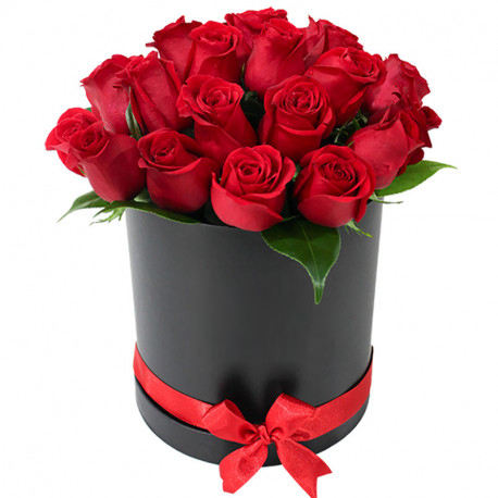 Caja de flores en corazón - Dulce amor - 24 Rosas al día